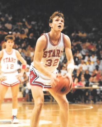 BOYS' LEADER: Damon Bailey of Bedford North Lawrence (32) is the Indiana high school boys' basketball career leading scorer with 3,134 points. His record has stood since 1990 when he led the Stars to a state championship.